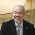 Dr. Carlos Del Rio