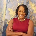 Aline Mays