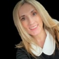 Dr. Julia Torres