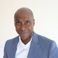 Dr. Carlos Carmona-Goyena