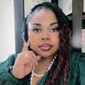 Tavoiya Bell
