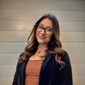 Gloria Lares