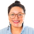 Dr. Jesselly De La Cruz