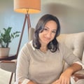 Dr. Talia Banayan