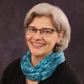 Dr. Vesna Hart