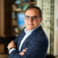 Dr. Daniel Reyes