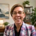 Holly Luckey