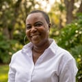 Dionne Fontenelle