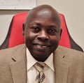 Dr. Peter Longa