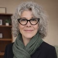 Dr. Holly Gomez-Levine