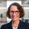 Sandra Leonard