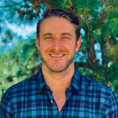 Headshot of Austin Smythe, LMFT