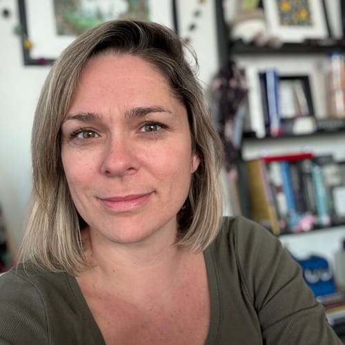 Headshot of Leah Arndt, LPC