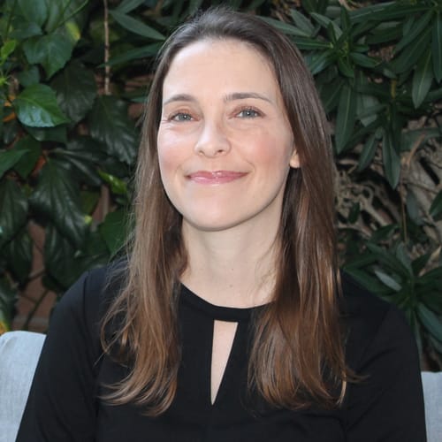 Headshot of Alessandra Snavely, LMFT