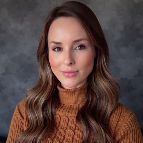 Headshot of Hayley White, APRN