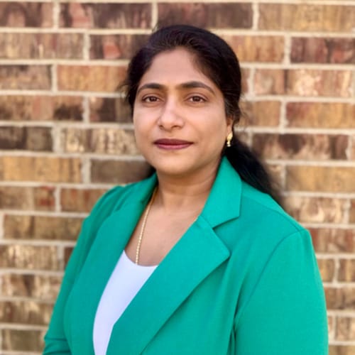 Headshot of Sheena Johnson, APN