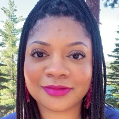 Headshot of Maya Holmes, LCSW