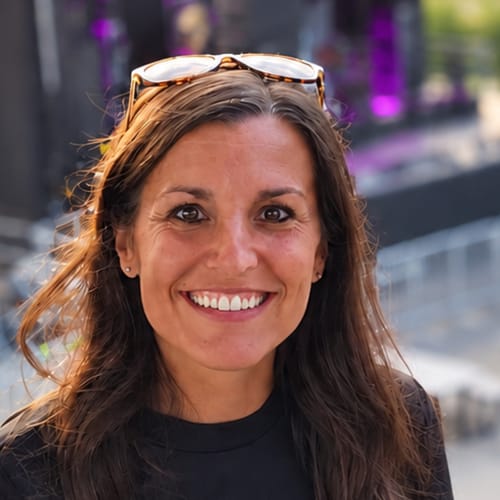 Headshot of Melanie Miller, LCSW