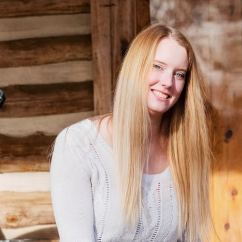 Headshot of Jessica Putnam, LPC