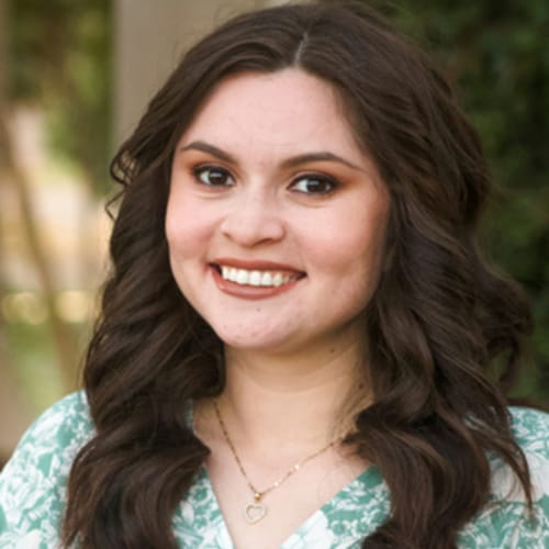 Headshot of Aniett Von Konsky, LPC