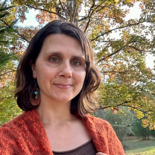 Headshot of Carrie Schear, LCSW