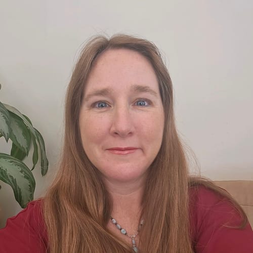 Headshot of Michelle Myers, LMFT
