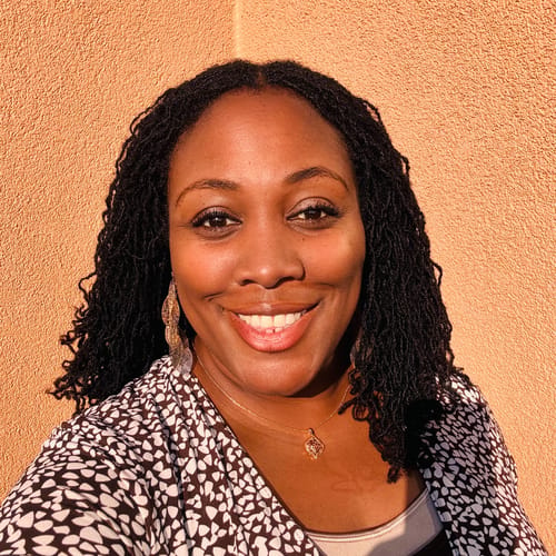 Headshot of Rae Marsh, LCSW