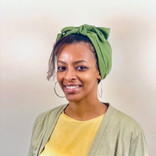 Headshot of Lamya Nur, LPC