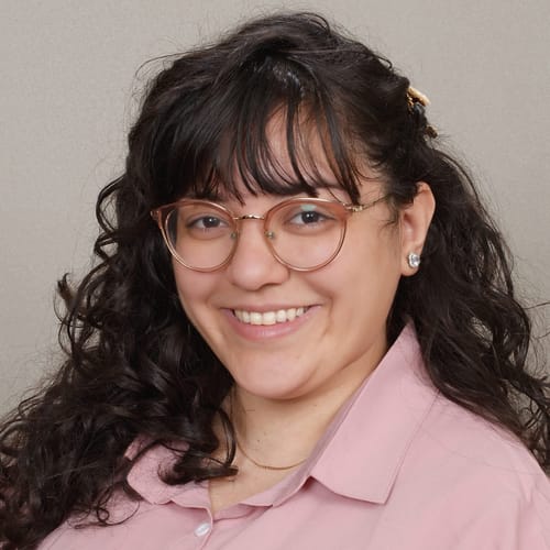 Headshot of Elizabeth Garcia, LMHC