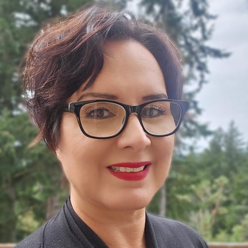 Headshot of Tetana Adkins, LPC
