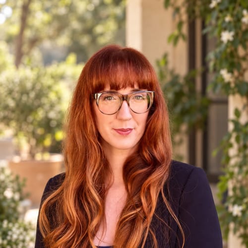 Headshot of Maria Denardo | Trauma Therapist For Women, LMFT