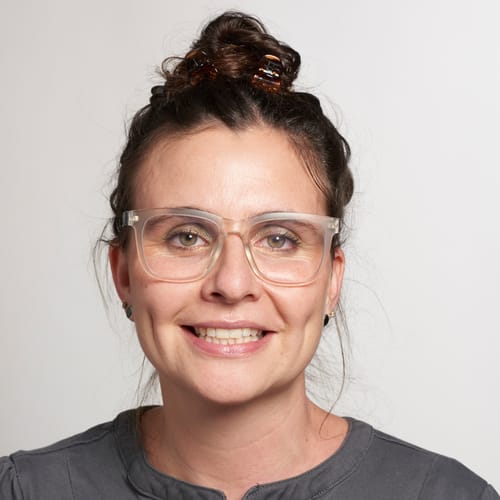 Headshot of Sarah Bussey, LCSW