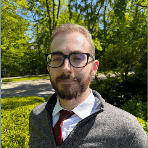 Headshot of Cory Grad, LCSW
