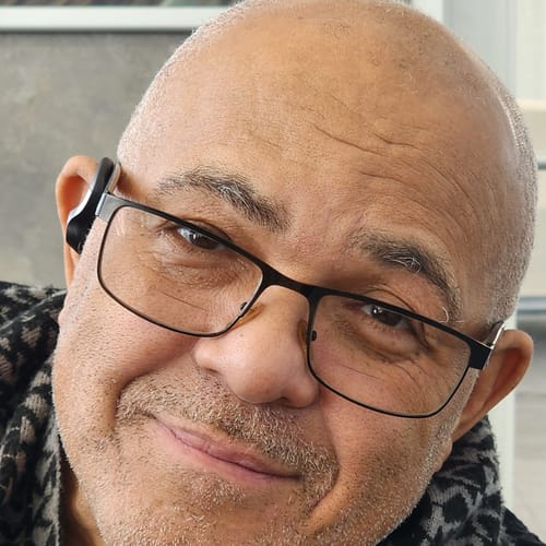 Headshot of Leo Lavender, LCSW