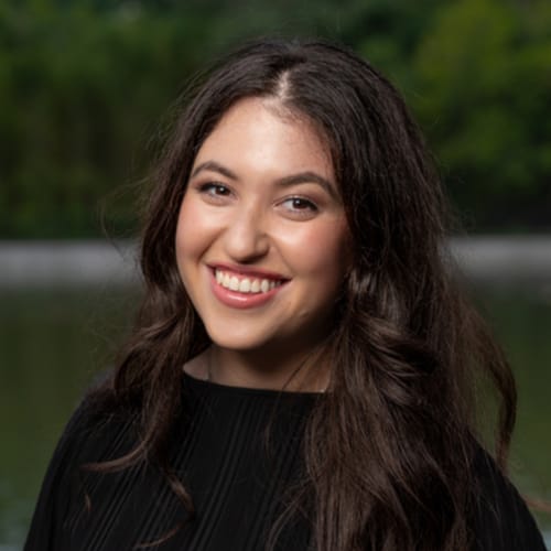 Headshot of Leora Ellison, LCSW