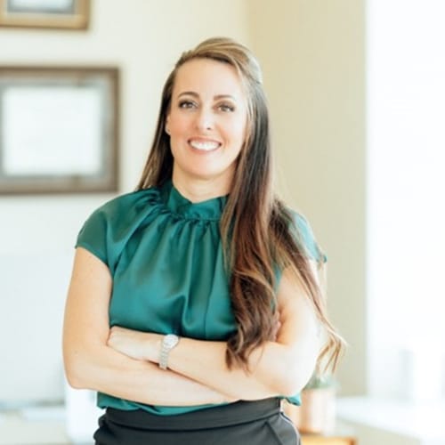 Headshot of Amanda Torres, LCSW