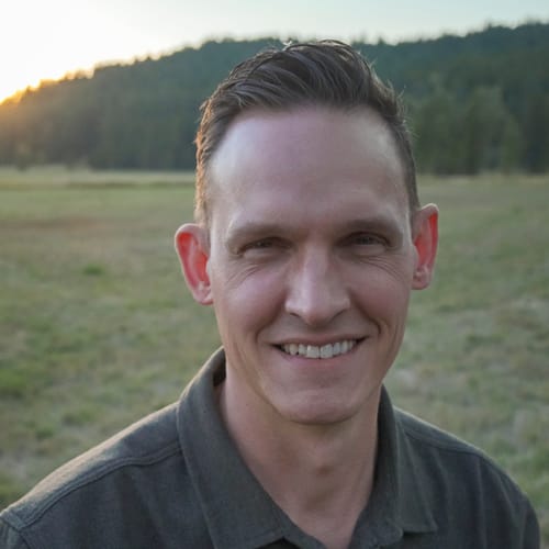 Headshot of Marc Heuser, LPC
