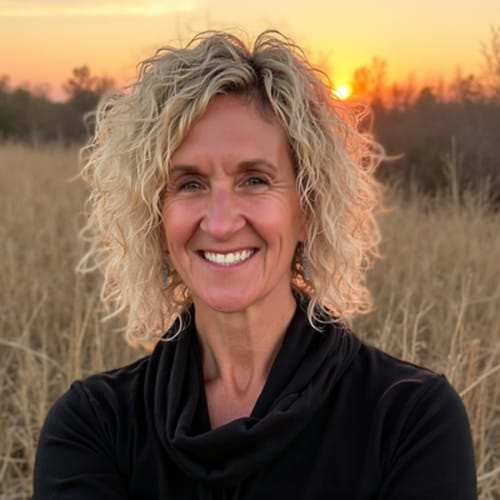 Headshot of Jennifer Lloyd, LCMHC