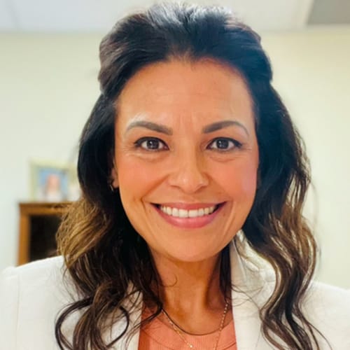 Headshot of Teresa Fernandez, LCSW
