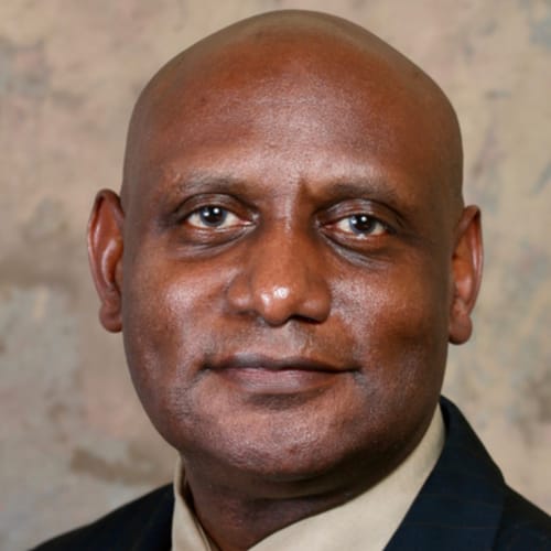 Headshot of Eric Clayburn, LCSW