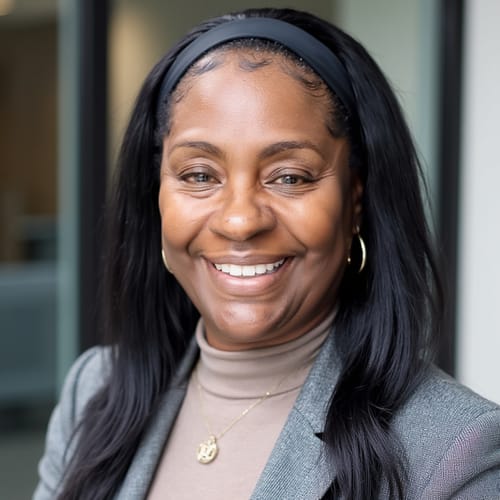 Headshot of Elaine McCullough, LPCC