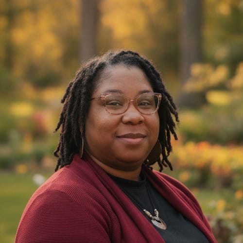 Headshot of Pamela Felder, LCSW