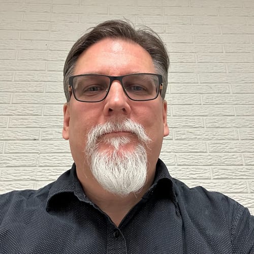Headshot of Daron Campbell, LPC