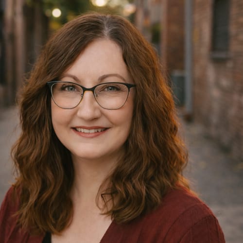 Headshot of Heather Melton, LCSW