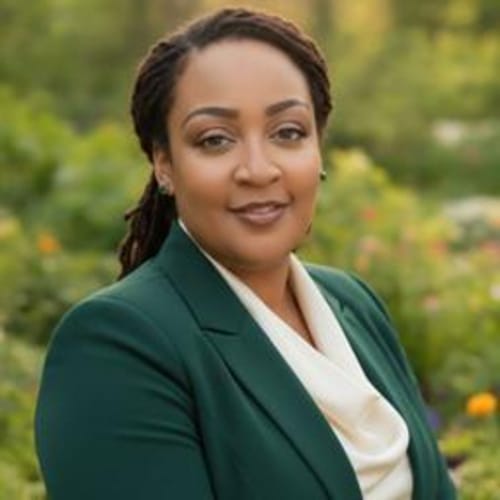 Headshot of Renatta Lindsey, LPC