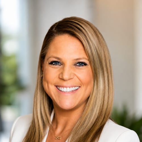Headshot of Stefanie Luttrell, LMHC_OUT_OF_STATE