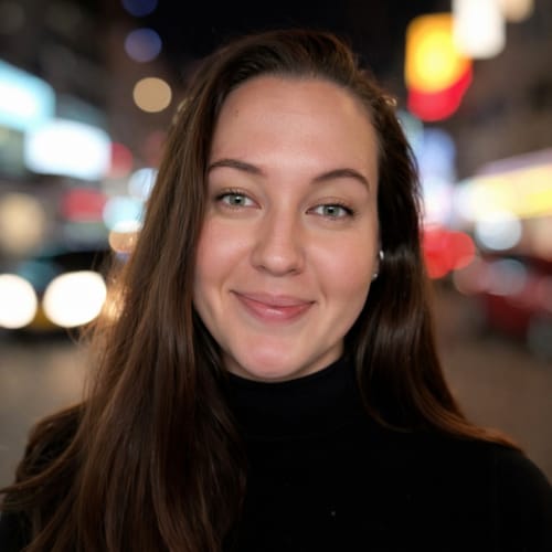 Headshot of Sarah Pastor, LMHC