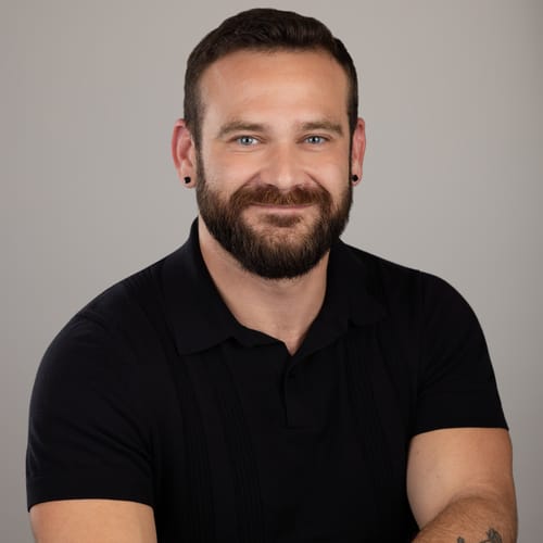 Headshot of Nicholas Hoenes, LPC