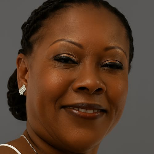 Headshot of Porsha Gray, NP