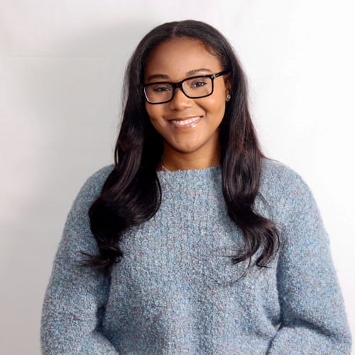 Headshot of Toni-Ann Bennett, LMHC